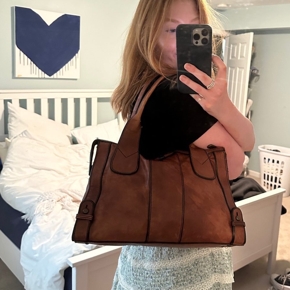Vintage Fossil Leather Shoulder Bag